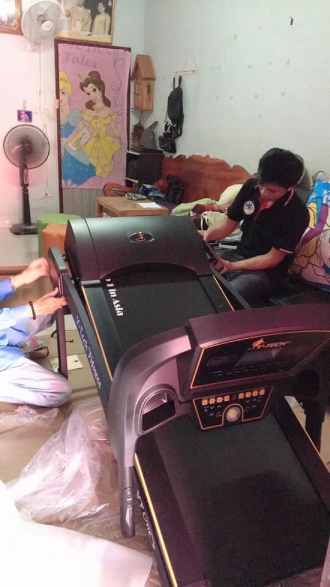 จัดส่งลู่วิ่งไฟฟ้าVtechราคาโปรโมชั่น แหลมฉบังชลบุรีราคาถูกๆเลยครับ สินค้ามีรับประกันทุกตัว